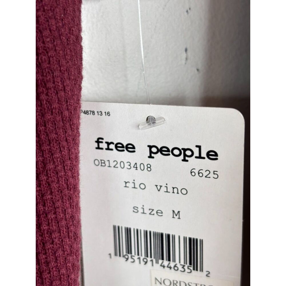 NWT Free People The Mix Cuff Thermal Top M Crochet Knit Sleeve Burgundy Rio Vino - Picture 6 of 9